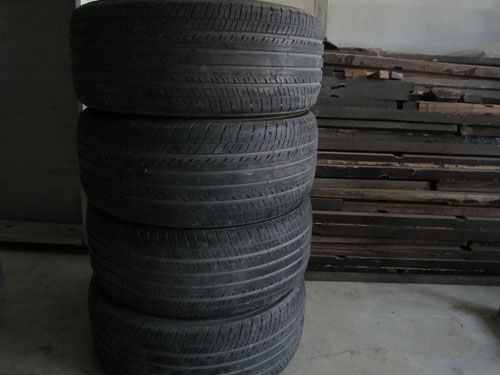 ขายยางYOKOHAMA ขนาด225x55x16r 1ชุด4เส้น