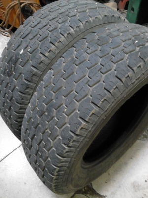 225/70R15  DEESTONE PAYAK R403  มี 2 เส้น TEL.081-427-3941