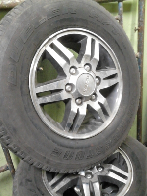 แม๊ก ISUZU  ขอบ 16 ขนาด 6 รู  16X7JJ มี ชุด 4 วง    TEL.081-427-3941