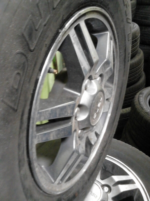 แม๊ก ISUZU  ขอบ 16 ขนาด 6 รู  16X7JJ มี ชุด 4 วง    TEL.081-427-3941