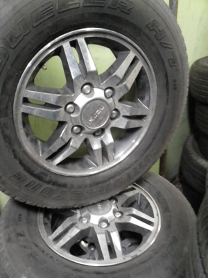 แม๊ก ISUZU  ขอบ 16 ขนาด 6 รู  16X7JJ มี ชุด 4 วง    TEL.081-427-3941