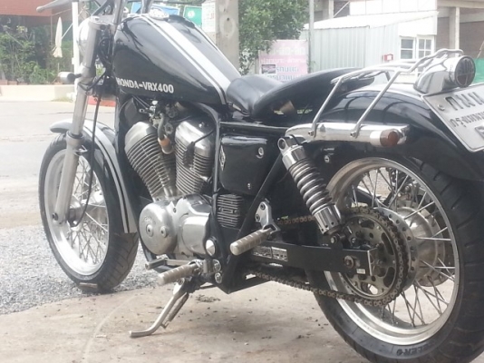 วุฒินนบุรี// ขาย ฮอนด้า VRX400 แต่งสวยๆเครื่องดีทะเบียนพร้อมโอนภาษีครบ