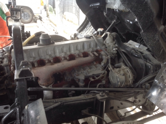 ขายรถโม่ปูน  HINO  FC  195  แรงม้า  เครื่อง HO7D ราคา  1,300,000  บาท