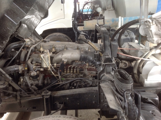 ขายรถโม่ปูน  HINO  FC  195  แรงม้า  เครื่อง HO7D ราคา  1,300,000  บาท