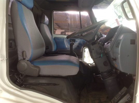 ขายรถโม่ปูน  HINO  FC  195  แรงม้า  เครื่อง HO7D ราคา  1,300,000  บาท