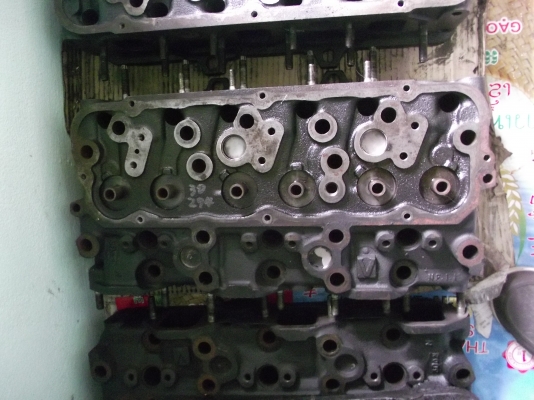 ขายฝา UD CWM 454 สภาพดี อะไหล่ SINO TRUCK และระบบลมรถยุโรปราคาถูก