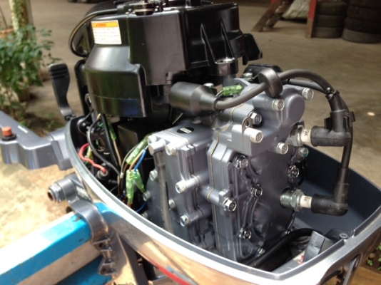 ลดเหลือ 55,000 บาท เครื่อง YAMAHA15 แรง 2 จังหวะ"