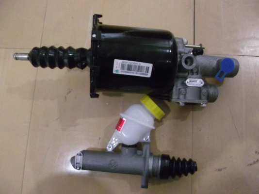 ขายฝา UD CWM 454 สภาพดี อะไหล่ SINO TRUCK และระบบลมรถยุโรปราคาถูก