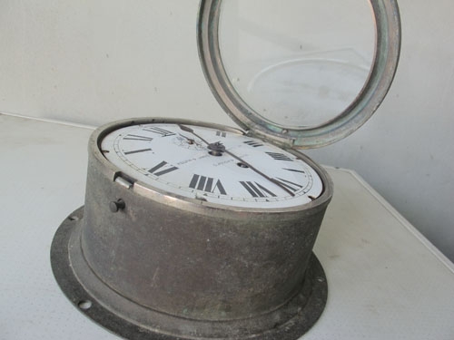 ขายนาฬิกาเรือเดินสมุทรโบราณ ของอังกฤษ เก่านอกแท้หายาก ใช้งานได้ดี เดินนิ่มหายากมากครับน่าสะสม