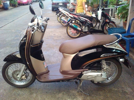 coopy i ปี 53 พรีเมี่ยม สีดำ น้ำตาล หลุดจำนำ เอกสารจำนำครบ โอนไม่ได้ ต่อภาษี พรบ.ได้ปกติ  หมาะสำหรับใช้ตจว.หรือขับในหมู่บ้าน คุ้มๆๆๆรถ