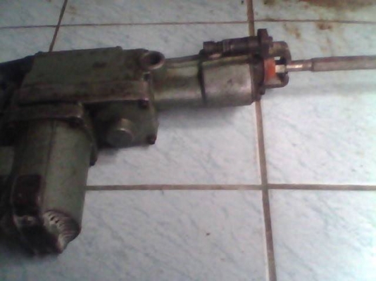 ขายเครื่องแย๊กคอนกรีตสภาพพร้อมใช้งาน