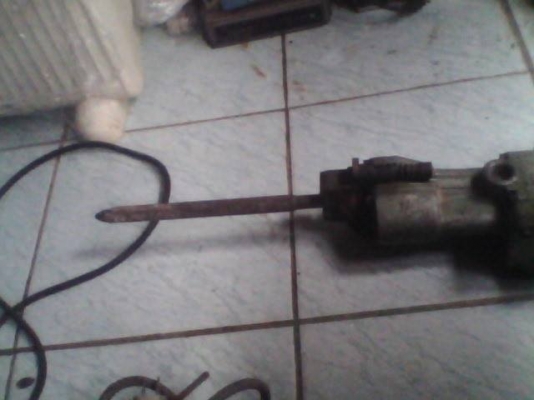 ขายเครื่องแย๊กคอนกรีตสภาพพร้อมใช้งาน