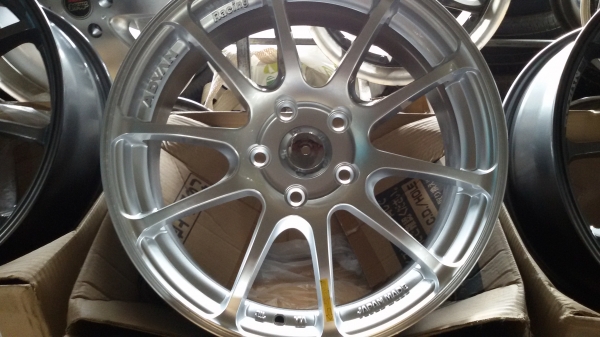 ขายล้อใหม่ขอบ17ชุดละ7500