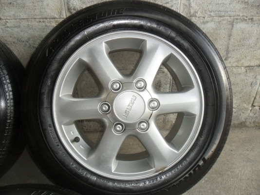 ล้อแม็ก 16นิ้ว 6รู อีซูซุ พร้อมยาง 215/60R16 สวยๆ 4 ล้อราคา 6500 บาท