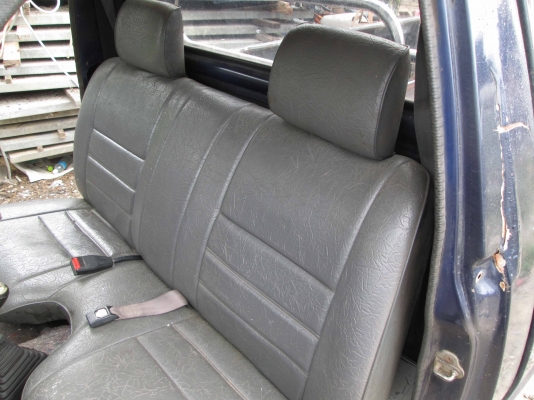 ขาย dutsun 720 ขาย dutsun 720