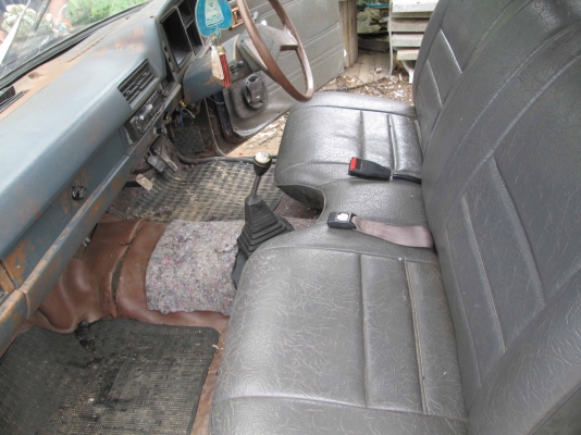 ขาย dutsun 720 ขาย dutsun 720