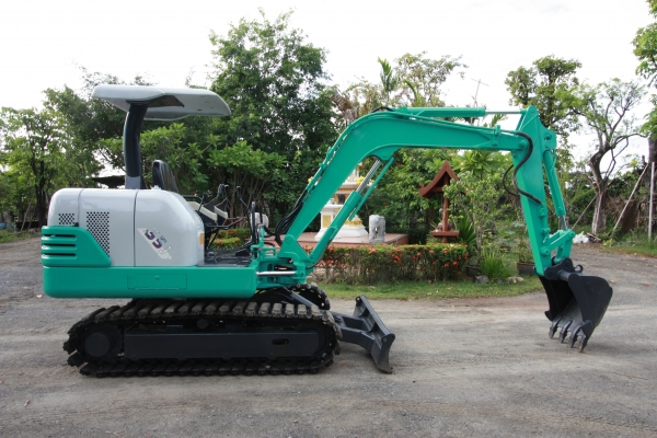 ขายรถแม็คโคร IHI รุ่น 35j รถสวย เก่าญี่ปุ่นแท้ ไม่เคยผ่านการใช้งานในไทย ติดต่อ 086-775-7900, 086-324-1992