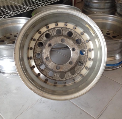 ขายล้อหยดน้ำ ENKEI HR385 2 ชิ้นแท้ 15x8.5" ออฟ-35 6/139.7 ออฟลึก 5 นิ้ว ขายล้อหยดน้ำ ENKEI HR385 2 ชิ้นแท้ 15x8.5" ออฟ-35 6/139.7 ออฟลึก 5 นิ้ว
