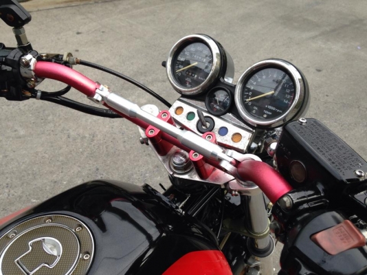 CB 400 ปี94 ทะเบียนพร้อมโอนแต่งเต็ม CB 400 ปี94 ทะเบียนพร้อมโอนแต่งเต็ม