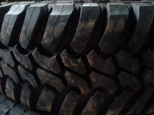 ขายยางมัทMud Clawer Deestone 33/12.5/15