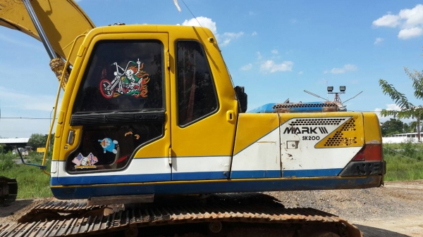 รถแบคโฮ KOBELCO SK200 M3 โซ่ใหม่ ทั้ง สองข้าง รถใช้งานดี มีทะเบียน