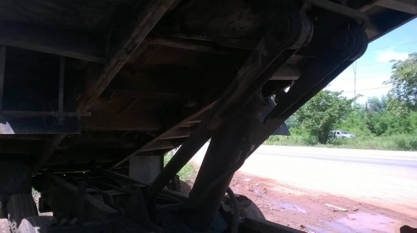 ขาย ISUZU DECA 270 ปี 43 สวยพร้อมใช้ เครื่องเดิม เกียร์เดิม มีลำโพงลากลูก สนใจติดต่อด่วน ราคาต่อรองได้ครับ