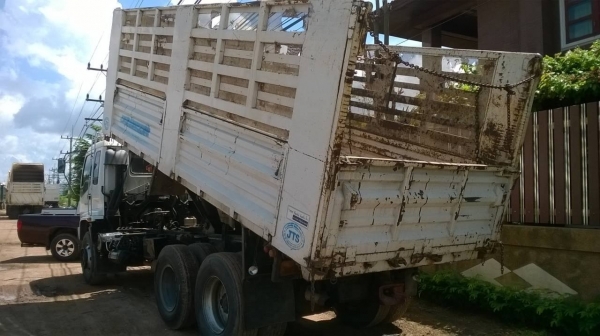 ขาย ISUZU DECA 270 ปี 43 สวยพร้อมใช้ เครื่องเดิม เกียร์เดิม มีลำโพงลากลูก สนใจติดต่อด่วน ราคาต่อรองได้ครับ