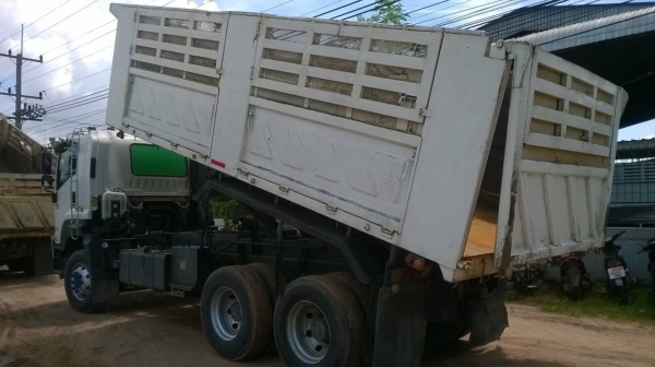 ขาย ISUZU DACA 360 ปี 52 สวยเดิมทุกอย่าง พร้อมระบบลากพ่วง ดั้มสามสมิตร ราคาต่อรองได้ ขาย ISUZU DACA 360 ปี 52 สวยเดิมทุกอย่าง พร้อมระบบลากพ่วง ดั้มสามสมิตร ราคาต่อรองได้