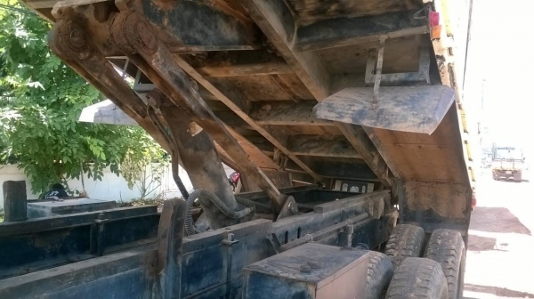 ขาย HINO MEGA 260 ปี 45 สวยเดิมพร้อมใช้ ดั้มสามมิตร พร้อมระบบลำโพงลากลูก ราคาต่อรองได้ครับ