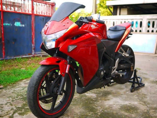 ขาย cbr250 ปี 2012 พร้อมทะเบียนแท้สภาพตามรูปขี่ออกได้เลยคับ ราคา 53000