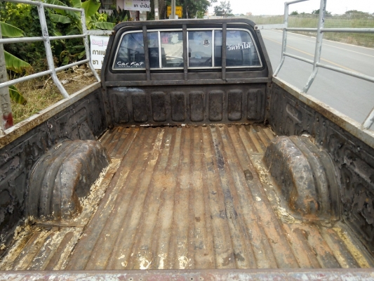 ขายกะบะ บรรทุกใช้งานดี Mitsubishi Cyclone พวงมาลัยพาวเวอร์ครับ