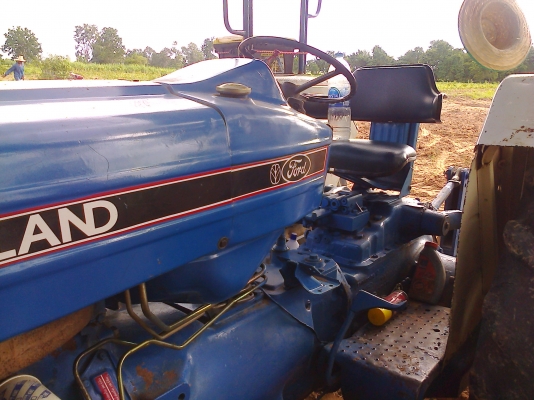 ขาย ford6610 ตัวเต็มๆสภาพสวยเครื่องดี ไม่รั่วไม่ซึม เจ้าของใช้คนเดียว.. ขาย ford6610 ตัวเต็มๆสภาพสวยเครื่องดี ไม่รั่วไม่ซึม เจ้าของใช้คนเดียว..