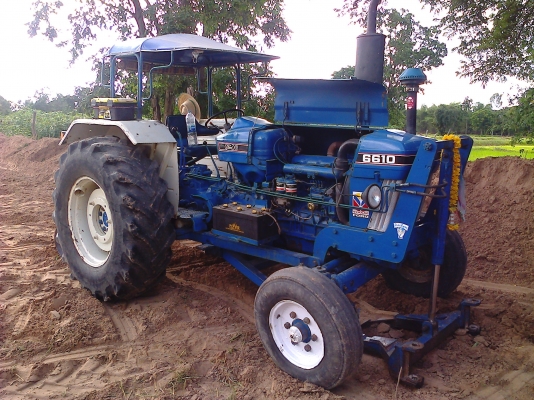 ขาย ford6610 ตัวเต็มๆสภาพสวยเครื่องดี ไม่รั่วไม่ซึม เจ้าของใช้คนเดียว.. ขาย ford6610 ตัวเต็มๆสภาพสวยเครื่องดี ไม่รั่วไม่ซึม เจ้าของใช้คนเดียว..