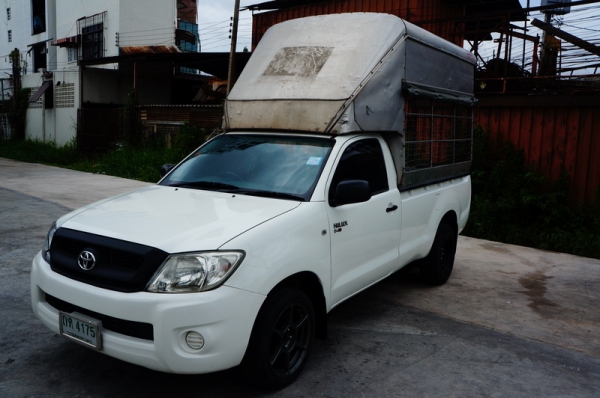 TOYOTA VIGO ตอนเดียว ปี 2008 พวงมาลัยพาวเวอร์ มีหลังคาสูง แอร์เย็นๆ เครื่องแน่นๆวิ่งดีมาก ช่วงล่างดี ภายในสภาพสวย รถพร้อมใช้งาน จัดไฟแนนได้