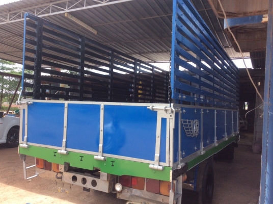 ขายHINO KM779 เครื่อง117 แรง หัวเดิมๆ ครัทซีเดิมๆ คานท้ายใหญ่ ยาว 5.4 ม. ภายในสวย ราคา 400,000 บาท