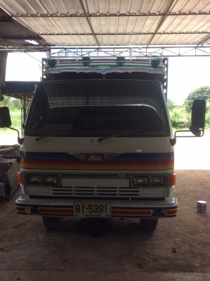 ขายHINO KM779 เครื่อง117 แรง หัวเดิมๆ ครัทซีเดิมๆ คานท้ายใหญ่ ยาว 5.4 ม. ภายในสวย ราคา 400,000 บาท
