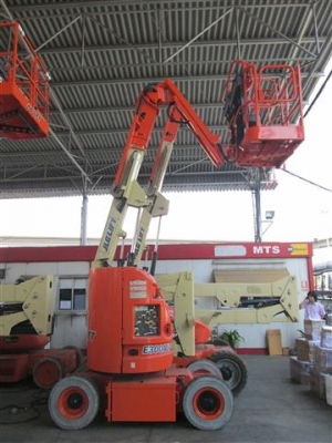 ขายรถกระเช้า # บูมหักศอก (ไฟฟ้า) สูง 9.14 M. มือสอง ยี่ห้อ JLG เครื่องจักรดี มีคุณภาพ