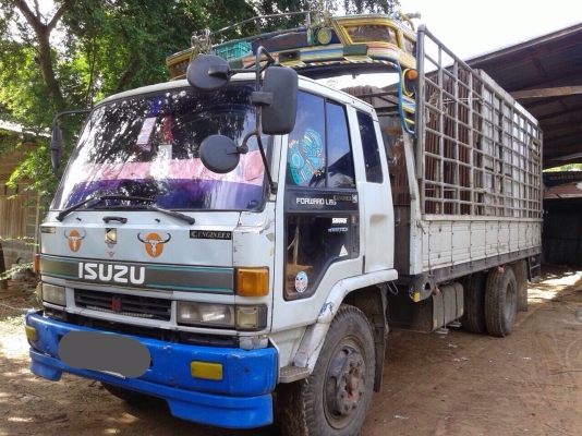 ขายรถบรรทุกหกล้อ ISUZU FRR32LB เครื่อง 6HE1-195 แรง ช่วงยาว 6 เมตร ทะเบียนพร้อม