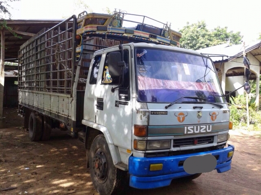 ขายรถบรรทุกหกล้อ ISUZU FRR32LB เครื่อง 6HE1-195 แรง ช่วงยาว 6 เมตร ทะเบียนพร้อม