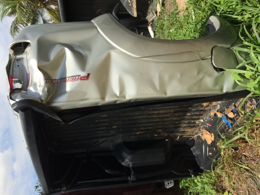 ขายกระบะเปล่าของรถวีโก้ พรีรันเนอร์แคป สีเทา