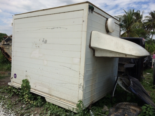 ขายตู้ห้องเย็นสภาพดีใช้งานได้เลย ของรถโตโยต้าวีโก้