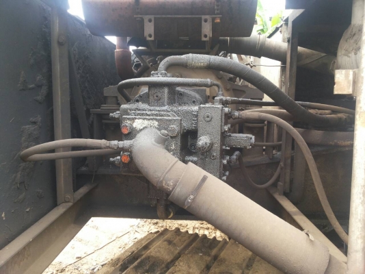 ขายรถขุด SUMITOMO 2800F2 ใช้งานได้ดี ขายรถขุด SUMITOMO 2800F2 ใช้งานได้ดี