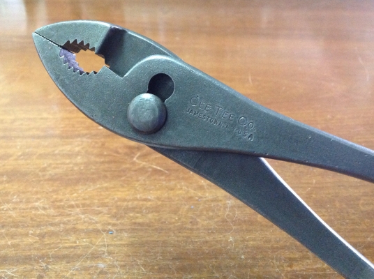 ขายคีมโบราณ CEE TEE CO.,10" รุ่นปีผลิต 1915 อายุ 99 ปี