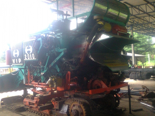 ขายรถเกี่ยวข้าวสามมิตมอร์เตอร์ราคา1390000บาท