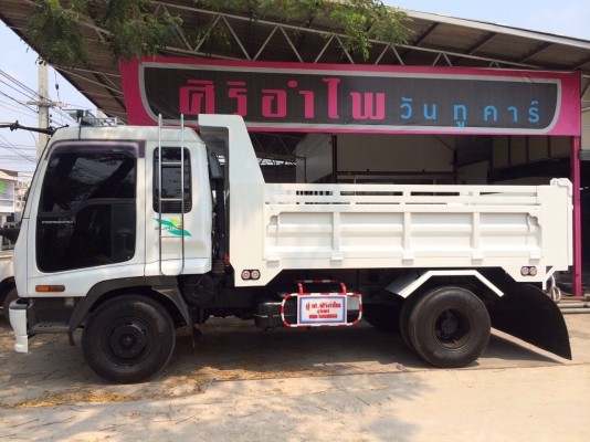 Isuzu Deca หัวนอก เครื่อง 6HE 195แรง  ดั้มดิน 4 ตัน 3.60ม.