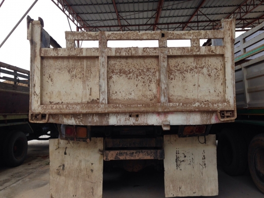 ขายด่วน 10 ล้อ 2 เพลาดั๊มพ์ F18 พร้อมใช้งาน สภาพดี ขายด่วน 10 ล้อ 2 เพลาดั๊มพ์ F18 พร้อมใช้งาน สภาพดี