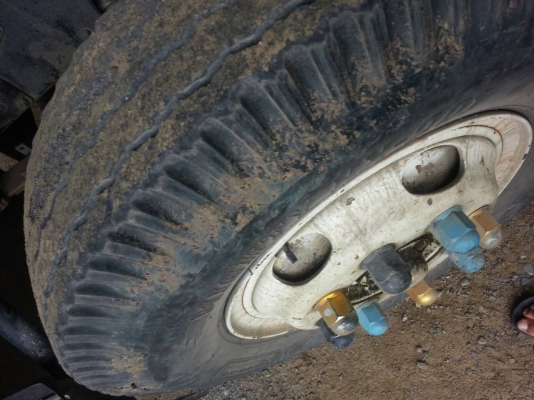 ขาย 195 เครื่องเดิม เกียร์เดิม ขาย 195 เครื่องเดิม เกียร์เดิม