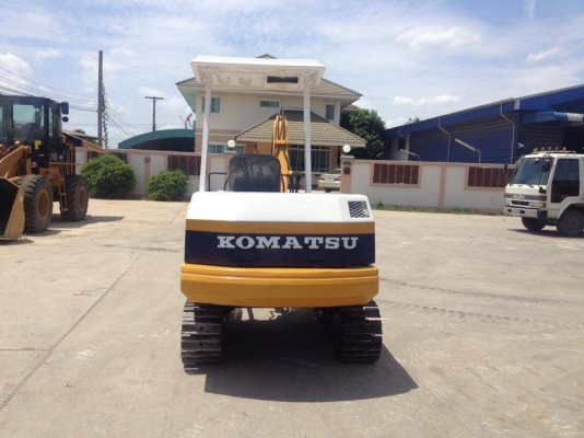 รถขุด แบคโฮล KOMATSU PC30-5 ทำสีใหม่ นำเข้า มือสองญี่ปุ่น
