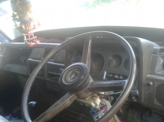 ลูกค้าบุรีรัมย์มาจองแล้ว10000บาท รับรถ 1ส.ค57ไดน่า 115 แรงม้า)เฟืองท้ายใหญ่ Fหน้าหลังแล้ว แชสซีใหญ่ๆยางสวย 6 เส้น เครื่องแห้งจัดไม่