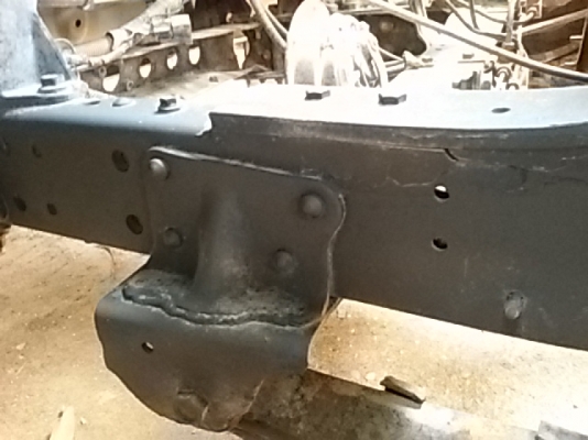 ลูกค้าบุรีรัมย์มาจองแล้ว10000บาท รับรถ 1ส.ค57ไดน่า 115 แรงม้า)เฟืองท้ายใหญ่ Fหน้าหลังแล้ว แชสซีใหญ่ๆยางสวย 6 เส้น เครื่องแห้งจัดไม่